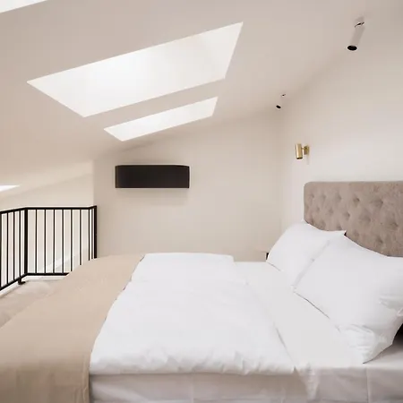 شقة فندقية Nobilis 4*