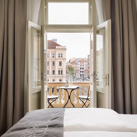 Nobilis Apartmanhotel 4*