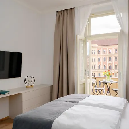 شقة فندقية Nobilis 4*